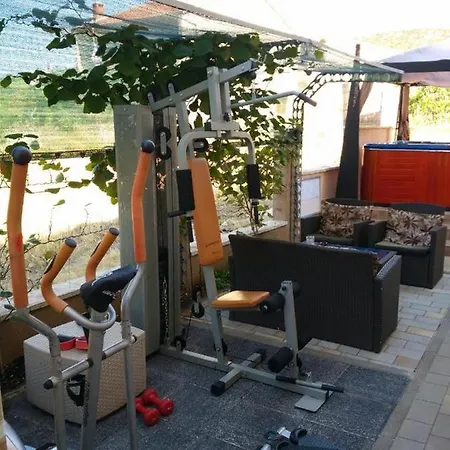 Guest house Vala *