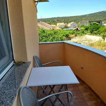 Vala Guest house