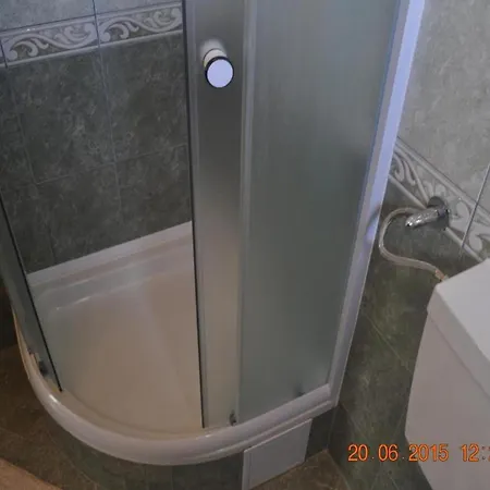 Guest house Vala *