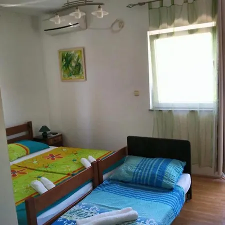 Guest house Vala *